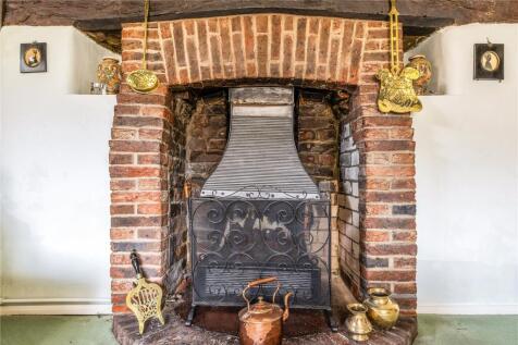 Feature Fireplace