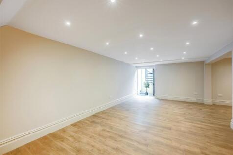 Cinema Games Room