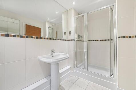 En Suite Shower Room