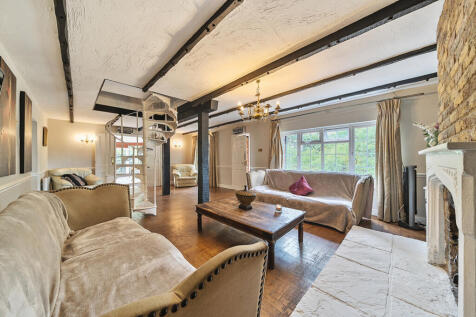 1320366-6-687a13b...