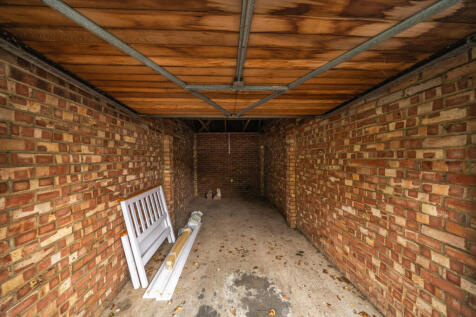 1362092-7-68dd1a3...