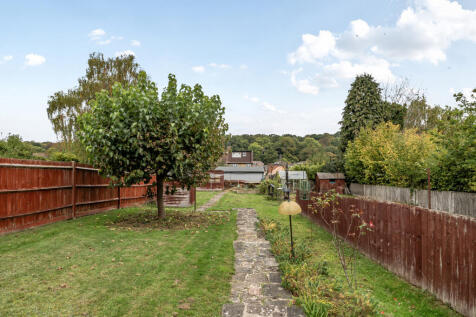 1362125-11-68de8a...