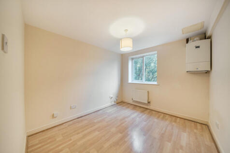 1371878-8-68f89d4...