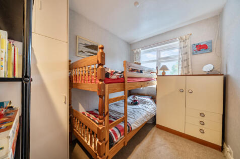 1370868-17-68f62f...