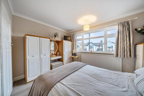 1370868-20-68f62f...