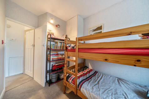 1370868-16-68f62f...