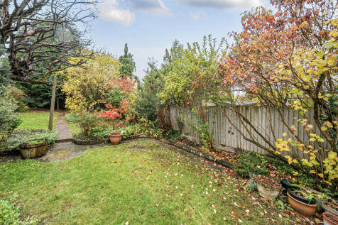 1370868-3-68f62de...