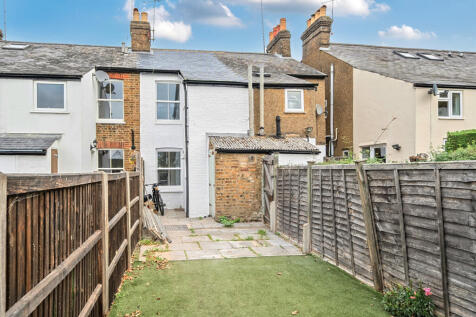 1370971-8-68f2324...