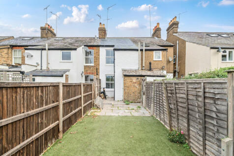 1370971-7-68f2323...