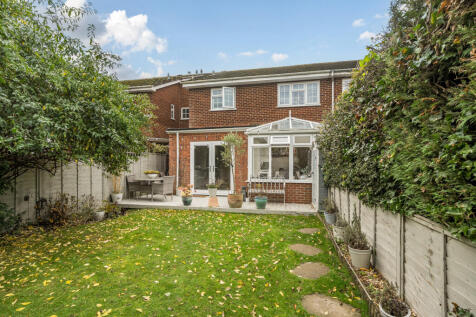 1376479-3-690b3b2...