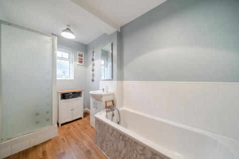 1383671-11-692872...