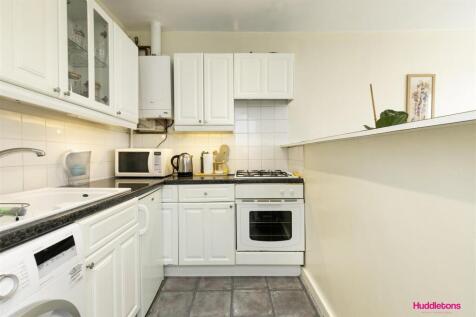 56D Oakley Square -10.jpg