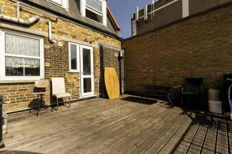 139A Camden High Street -15.jpg
