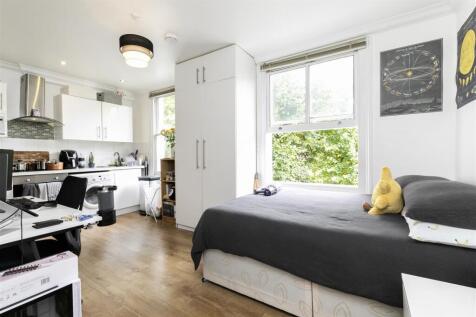 F6, 6 Bamborough Gardens -2.jpg