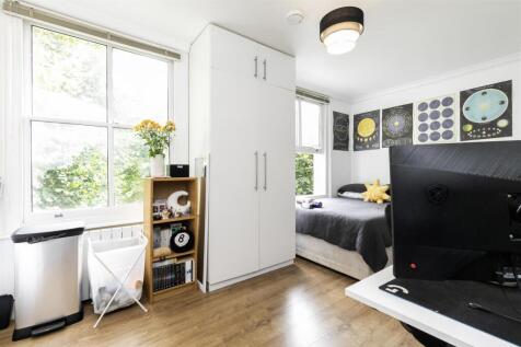 F6, 6 Bamborough Gardens -4.jpg