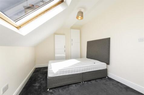 34 Hale Grove Gardens -15.jpg