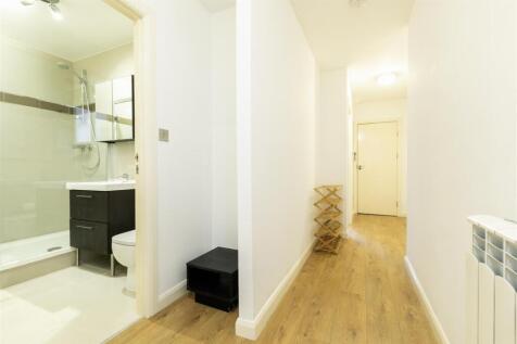 F1, 3 Torriano Mews -19.jpg