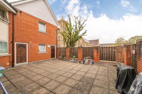 Property Image 11