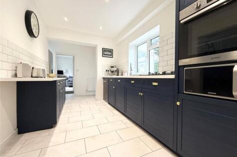 Kitchen 2 New