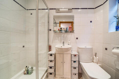 1375215-11-6908d7...