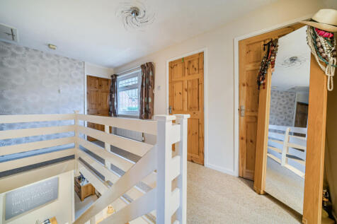 1375215-17-6908d7...