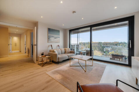 1375139-10-6908d6...