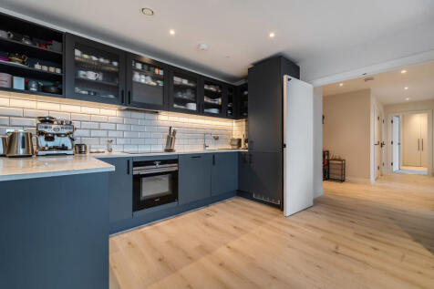 1375139-11-6908d6...