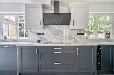 1301376-9-68389ef...