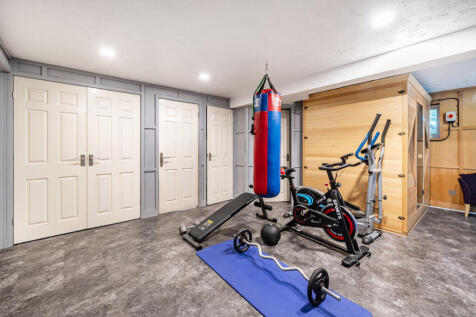 1301376-7-68389ed...