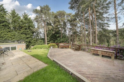 1301376-1-68389e7...