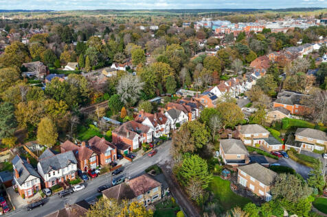 1374058-8-691ca59...