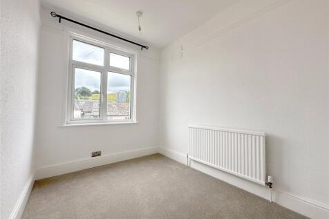Forth Bedroom