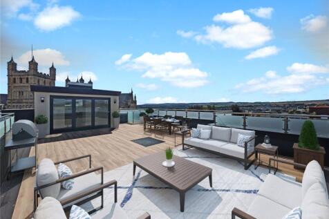 Staged Roof Deck
