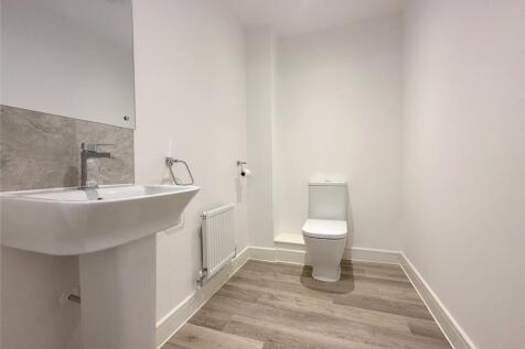 Downstiars Wc