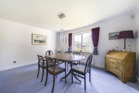 Dining Room/Bedroom