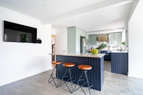 Breakfast Bar
