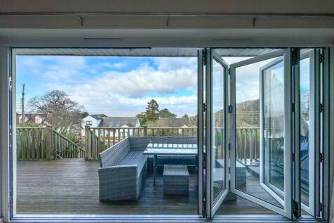 Living Room Bifolds