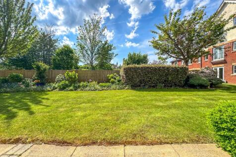 Patio To Garden