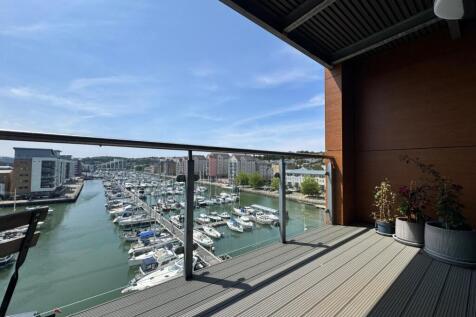Balcony &amp; View