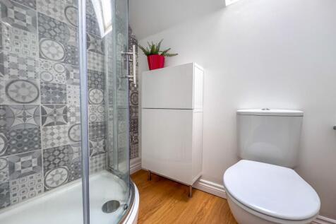 Second Floor Shower