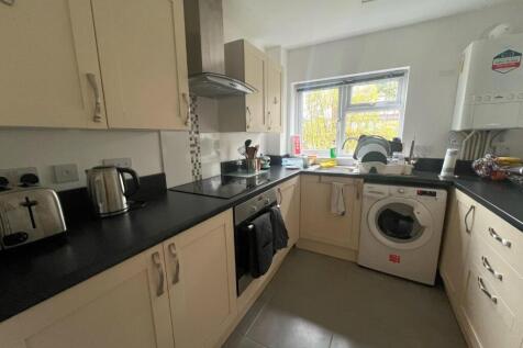 kitchen 2.jpg