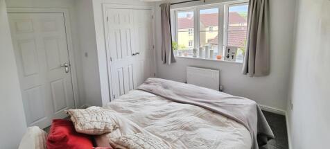 pbox-bedroom-290576.jpg