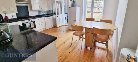 pbox-kitchen-328004.jpg
