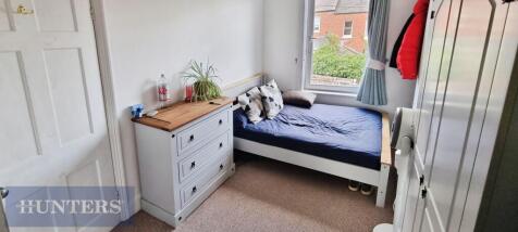 pbox-bedroom-328004.jpg