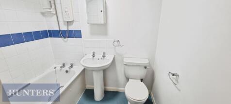 pbox-bathroom-331366.jpg