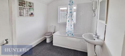 pbox-bathroom-331803.jpg