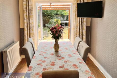 pbox-dining_room-333517.jpg