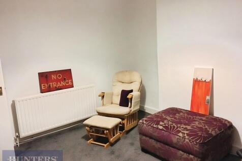 pbox-bedroom-343651.jpg