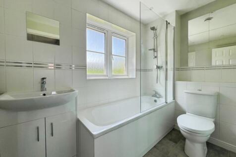 pbox-bathroom-290576.jpeg