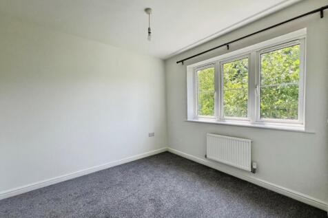 pbox-bedroom-290576.jpeg